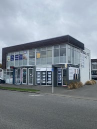 5526847_1.jpg