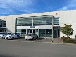 5527072_1.jpg