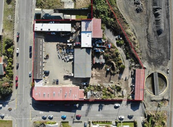 5527506_1.jpg