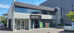 5528093_1.jpg