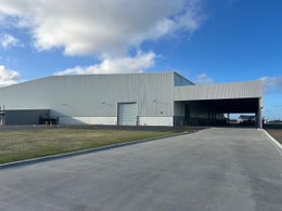 5528202_1.jpg