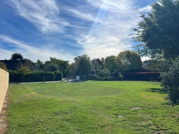 5528488_1.jpg