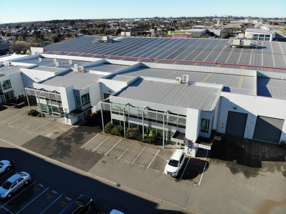 5528777_2.jpg