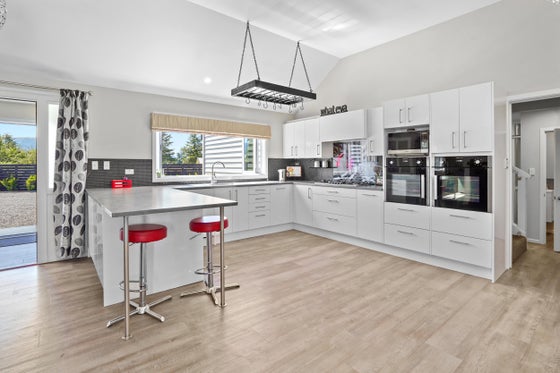 5529544_2.jpg
