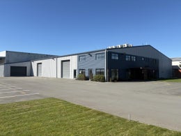 5529657_1.jpg
