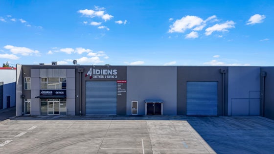 5529774_2.jpg
