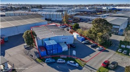 5530589_1.jpg