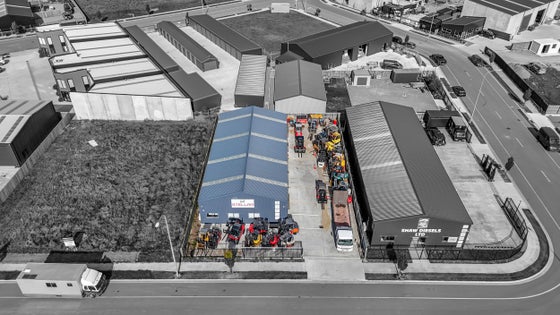 5530875_3.jpg