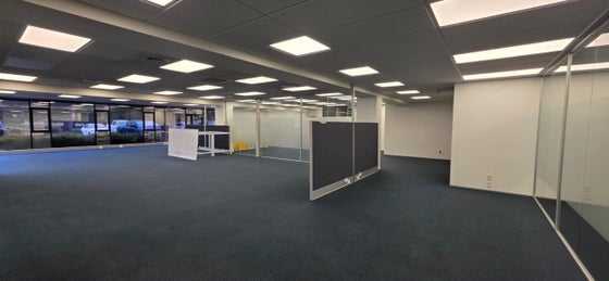 5531038_3.jpg