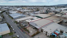 5531737_1.jpg