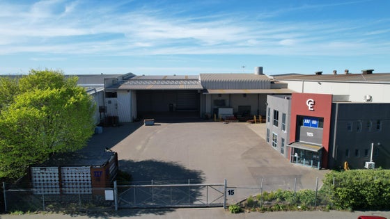 5532078_2.jpg