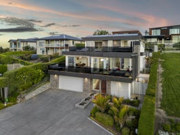 5532086_1.jpg