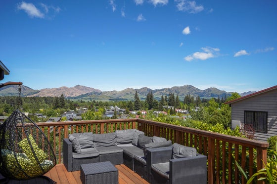 5532163_2.jpg