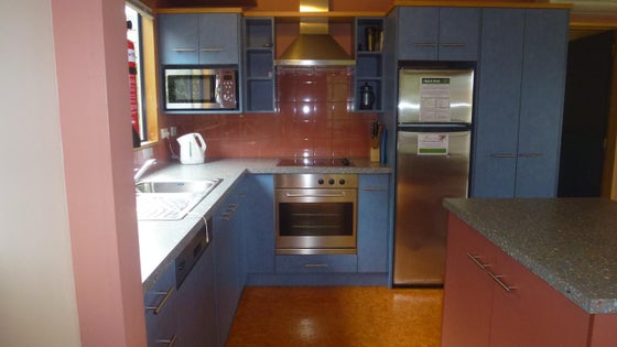 553353_3.jpg