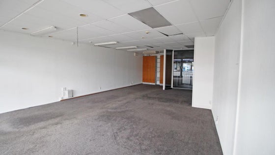 554668_2.jpg