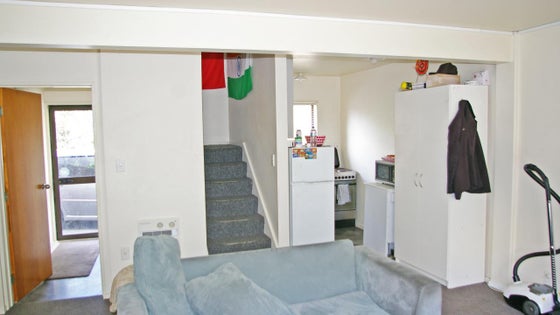 555821_3.jpg