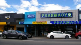 555927_1.jpg