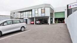 556494_1.jpg