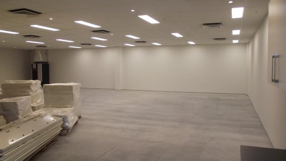557696_3.jpg