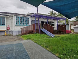 5803516_1.jpg