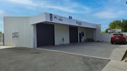 5805476_1.jpg