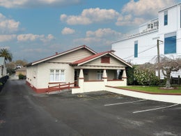 5807061_1.jpg