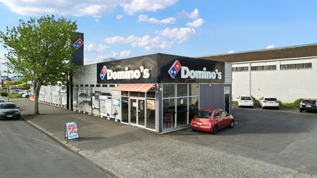 5807499_1.jpg