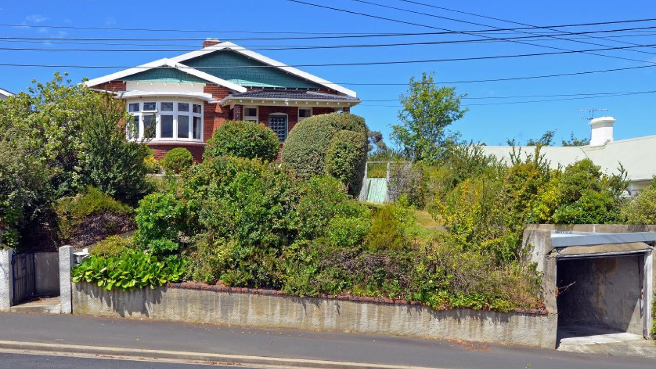 Residential Offers Enquiries Over NZ 275 000 30 Beaumont Road