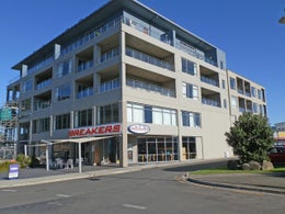 73508_1.jpg