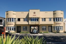 751126_1.jpg