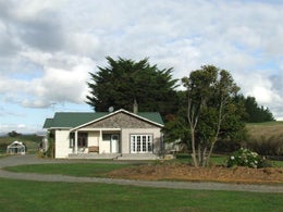 751405_1.jpg