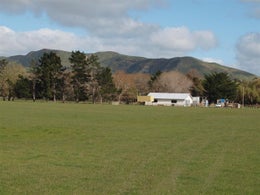 751943_1.jpg