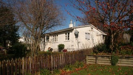 810235_1.jpg