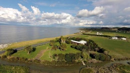 810448_1.jpg