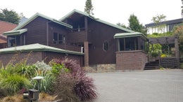 810831_1.jpg