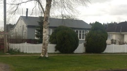 813235_1.jpg