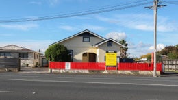 814225_1.jpg