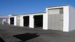 814651_1.jpg