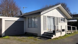 814671_1.jpg