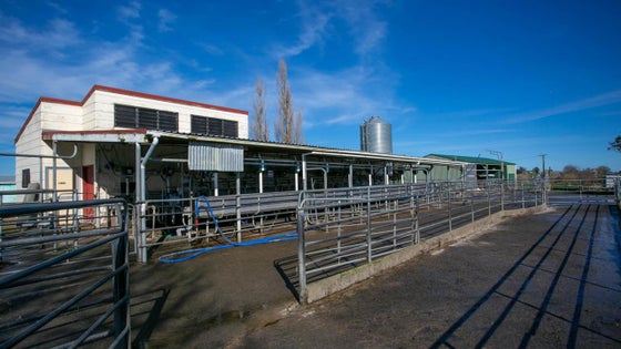 814758_2.jpg