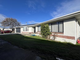 8400171_1.jpg
